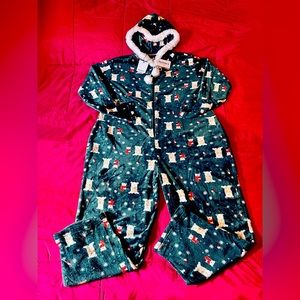 BEARPAW PAJAMA JUMPSUIT WITH ZIPPER, POCKETS & AN ATTACHED HAT WITH FAUX…